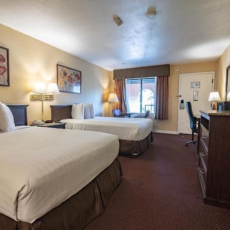 Hospitality Inn San Bernardino Dış mekan fotoğraf