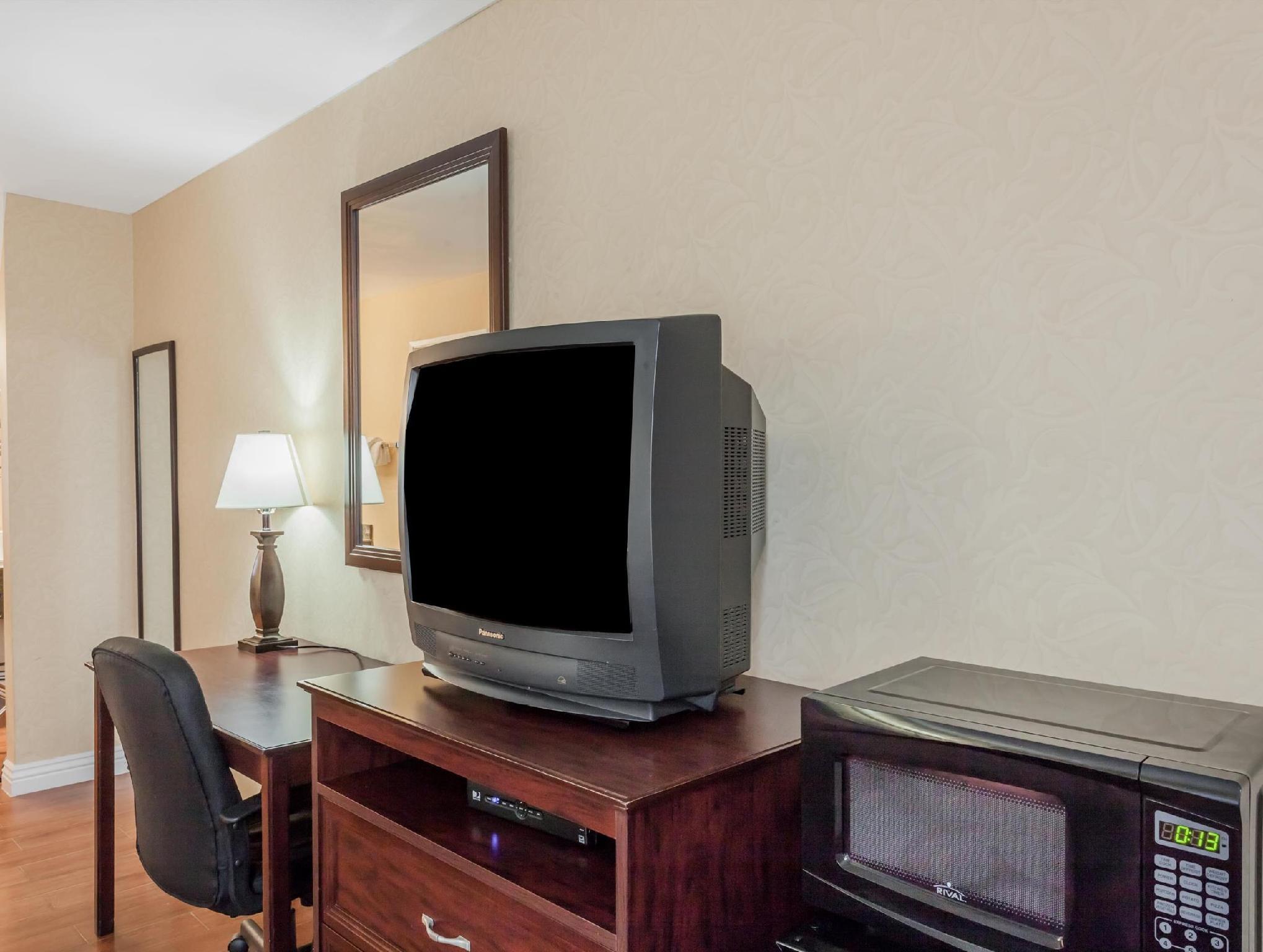 Hospitality Inn San Bernardino Dış mekan fotoğraf