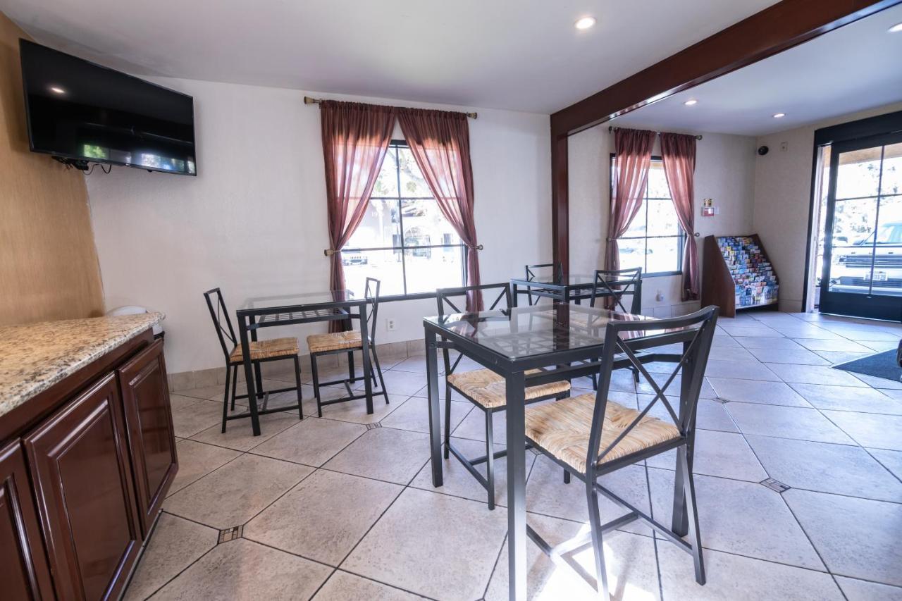Hospitality Inn San Bernardino Dış mekan fotoğraf