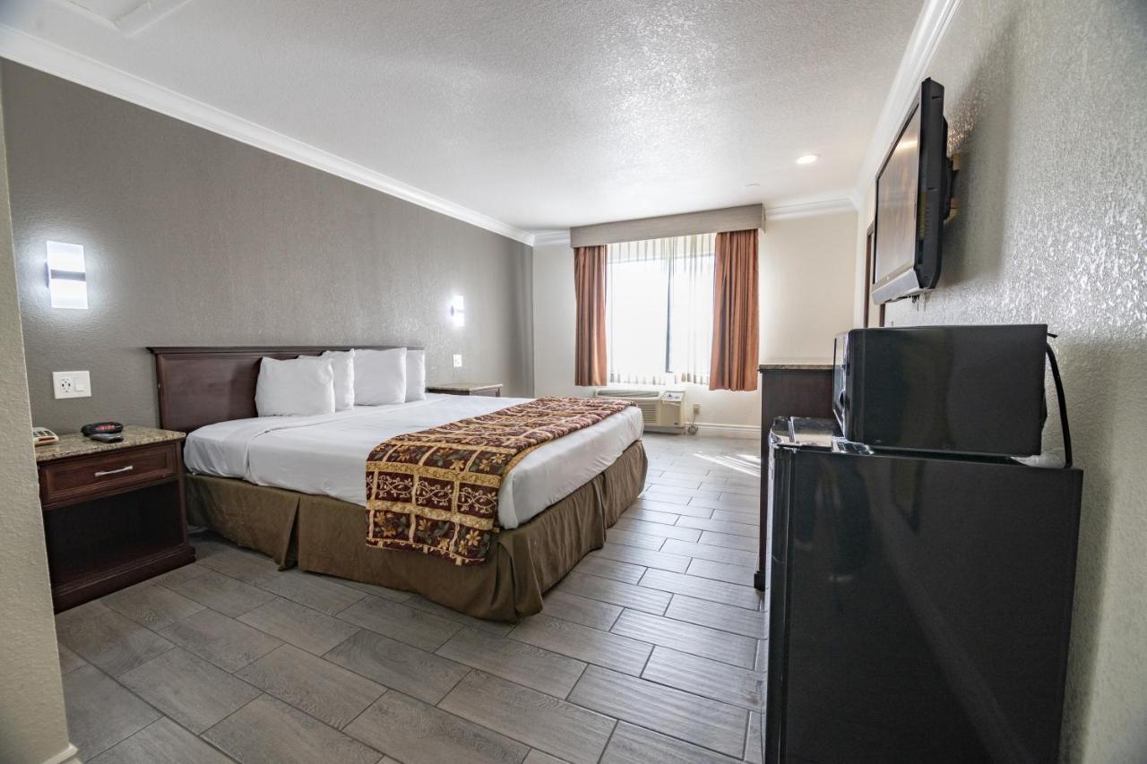 Hospitality Inn San Bernardino Dış mekan fotoğraf