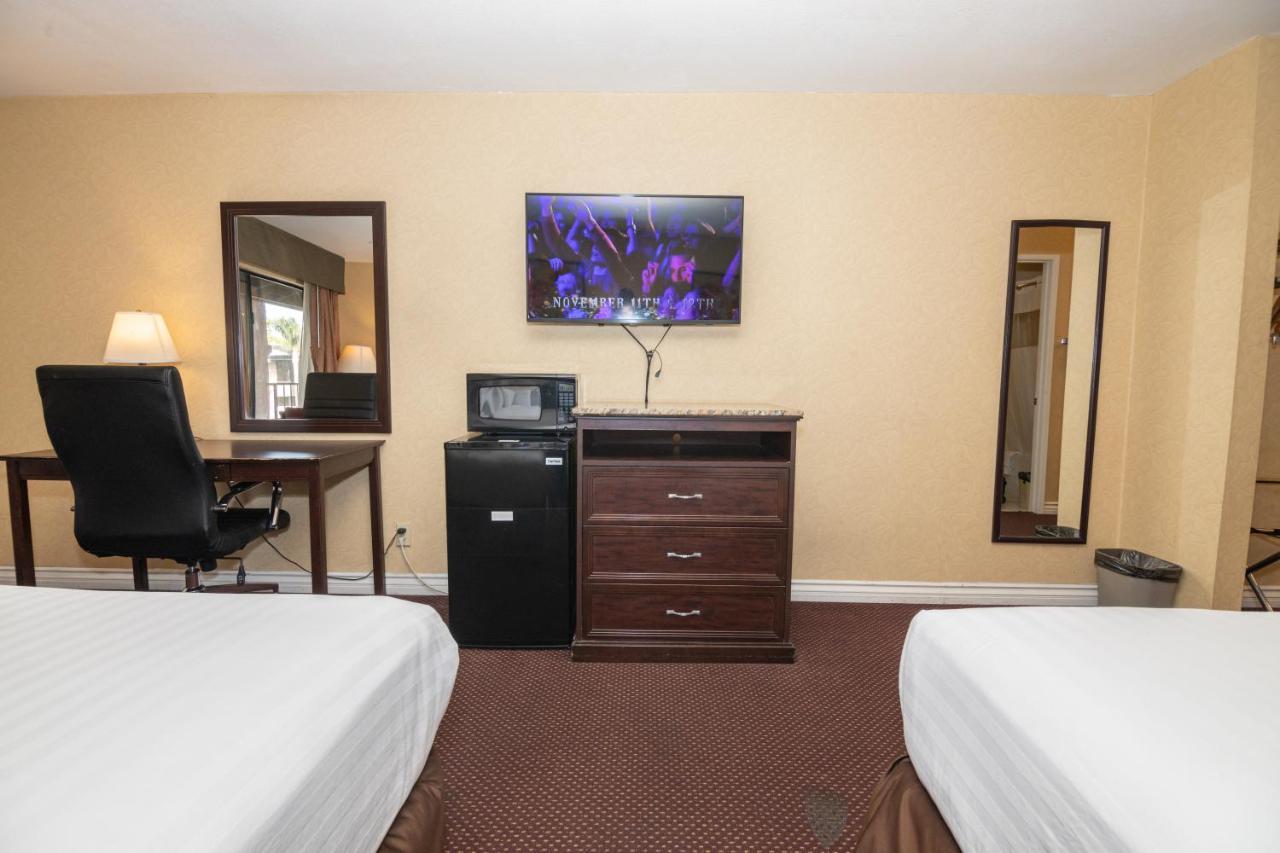 Hospitality Inn San Bernardino Dış mekan fotoğraf