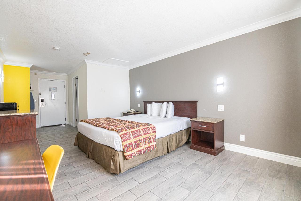 Hospitality Inn San Bernardino Dış mekan fotoğraf