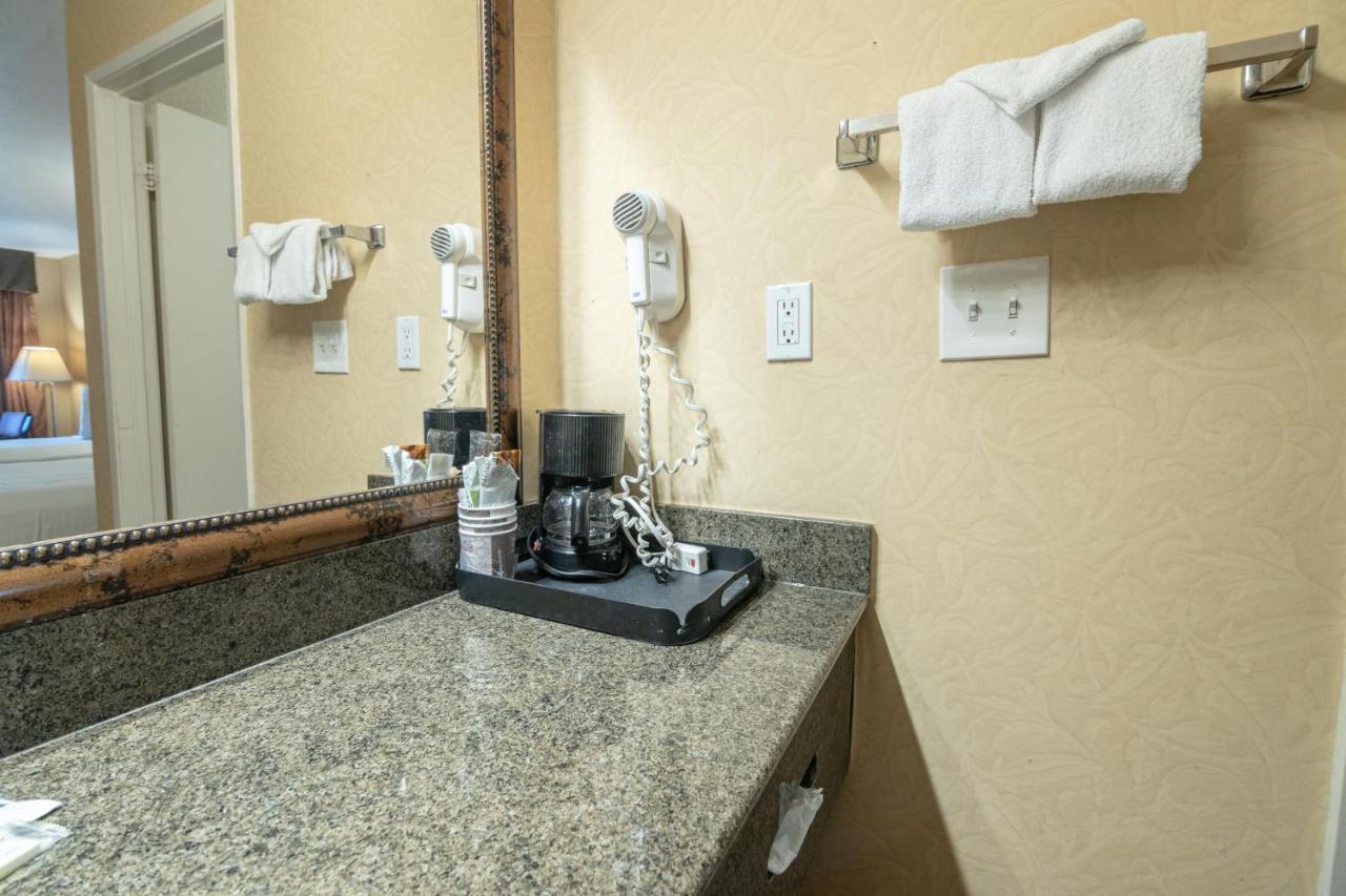 Hospitality Inn San Bernardino Dış mekan fotoğraf