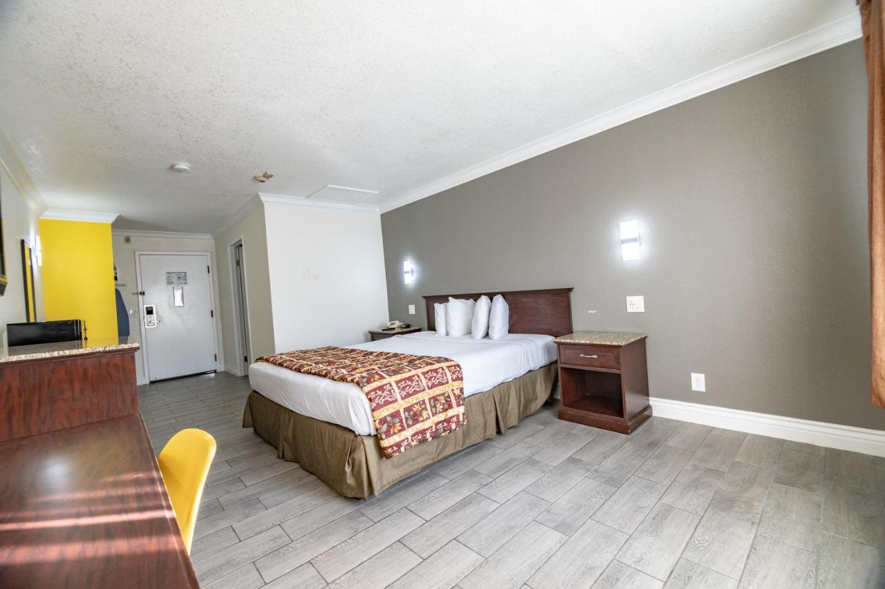 Hospitality Inn San Bernardino Dış mekan fotoğraf