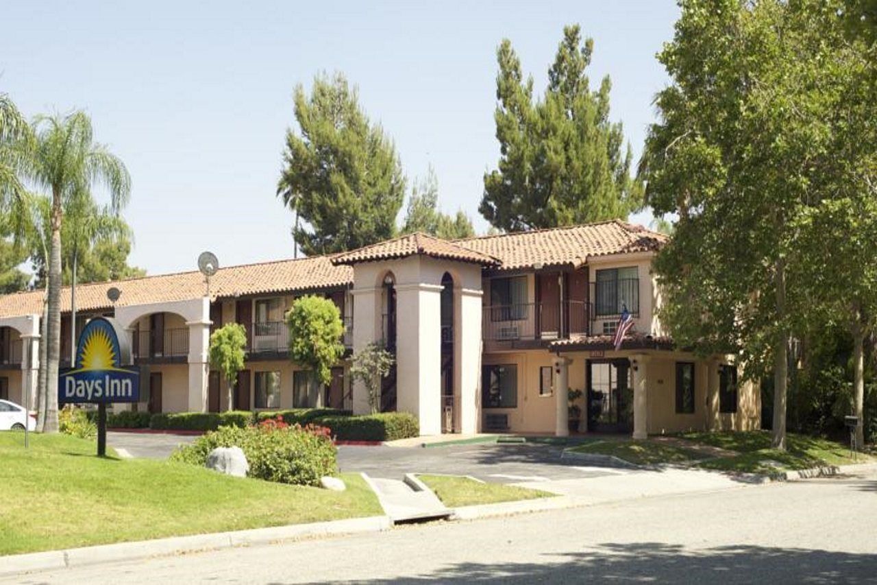 Hospitality Inn San Bernardino Dış mekan fotoğraf